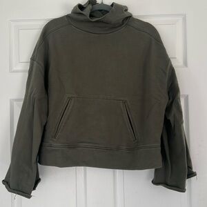Alo sweatshirt in army green color